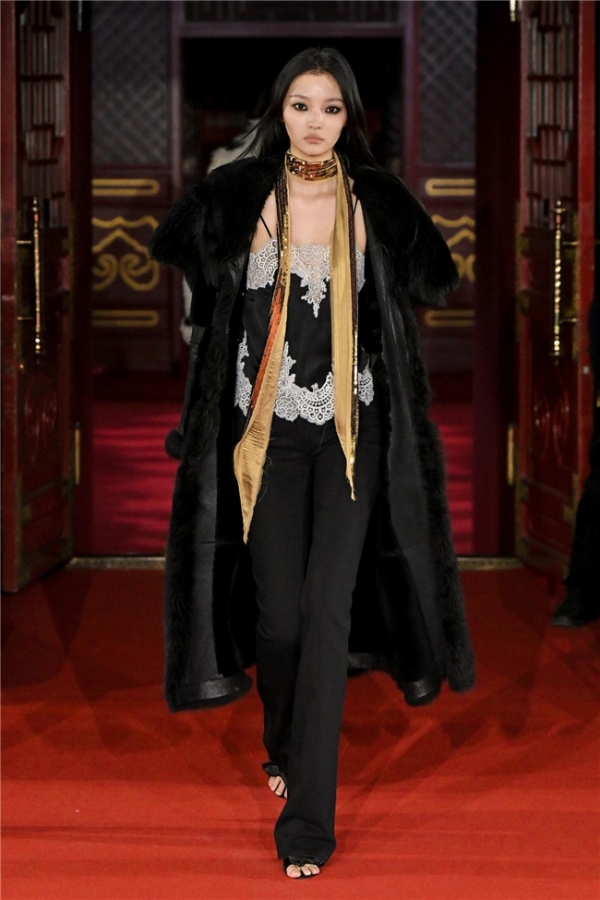  Zadig&Voltaire 登陆中国国际时装周 以法式摇滚精神诠释东方新语境 