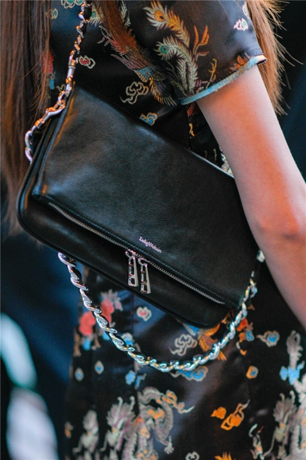  Zadig&Voltaire 登陆中国国际时装周 以法式摇滚精神诠释东方新语境 