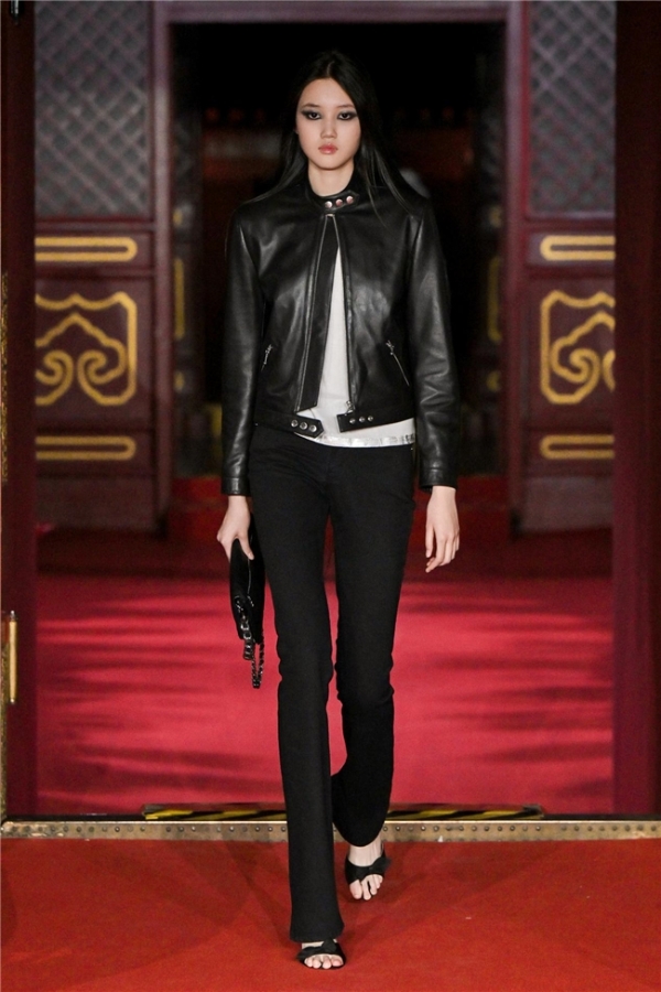  Zadig&Voltaire 登陆中国国际时装周 以法式摇滚精神诠释东方新语境 