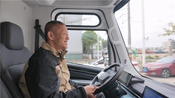 实测卡文乐途｜重载运输跑高速 一公里成本仅0.4元 