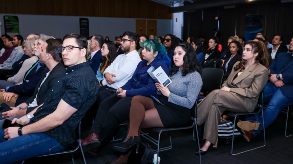 深脉矿业硅谷全球首秀：当机器人走进矿区，勘探规则正在被重写 