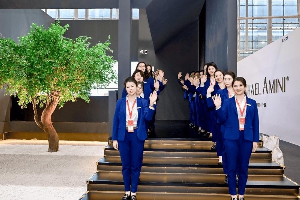 VALORO瓦洛瑞 携30+精品闪耀第57届广州家博会 