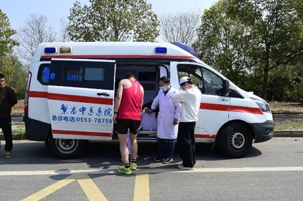 春日“启航”！2026协鑫集成·宜航芜湖马拉松燃情开跑 