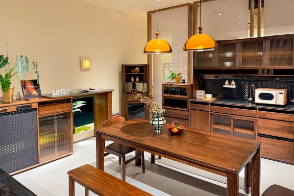 首日开门红！林氏家居广州家博会双馆人气爆棚，“适居”社区成热门打卡点 