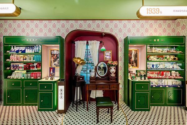 1500 家门店计划焕新 屈臣氏让逛店变得更具期待 