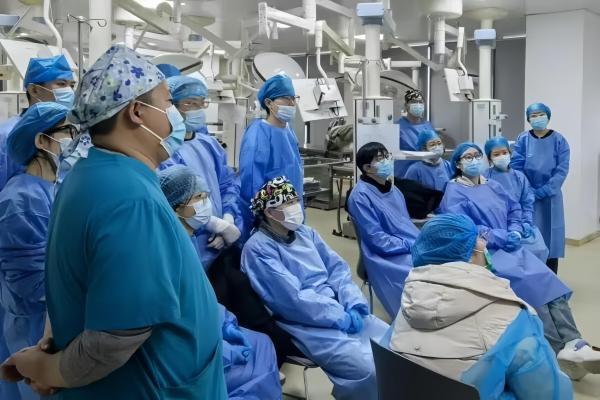 第十四期爱猫医生成长训练营收官 新瑞鹏以人才培养夯实猫科建设 