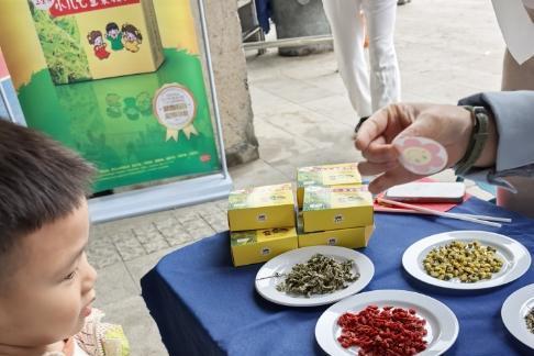 “童心逐梦跑，健康向未来”——亲子迷你马拉松圆满落幕 