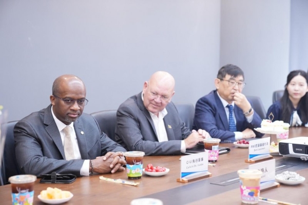 圣基茨移民局理事会主席到访海那边：强化中国市场布局，解锁身份规划新机遇 