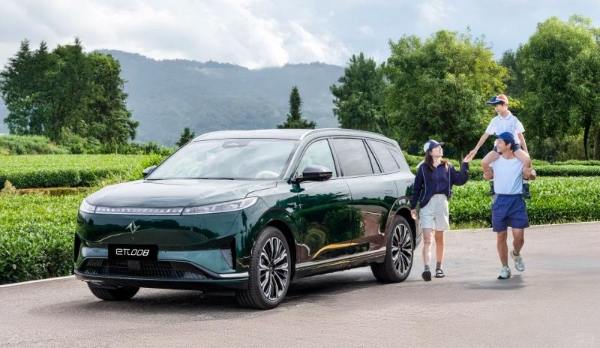 92号汽油奔9，家庭SUV怎么选？奕派008车主算了一笔账：这才是真省！ 