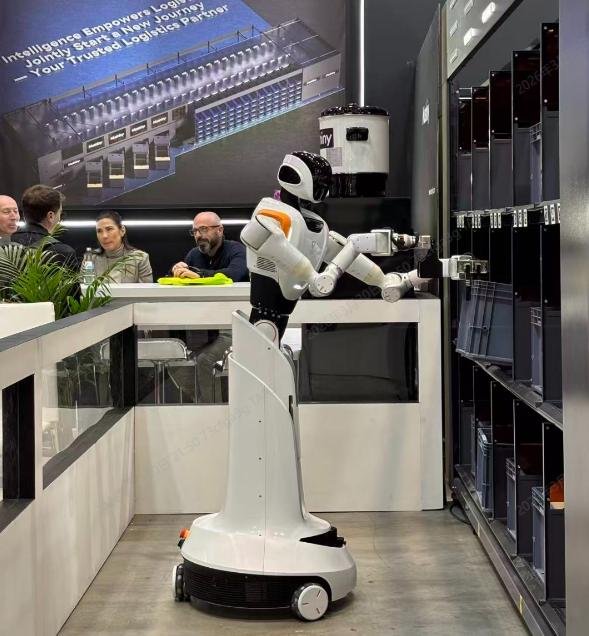 剑指全球，它石智航欧洲首秀展现「真干活」硬实力 