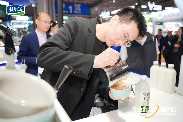 君乐宝发布原味黄油新品 破局国产高品质黄油市场 