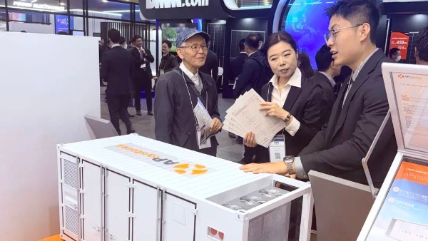 昱能科技拓局海外市场，携工商储方案亮相日本智慧能源周 