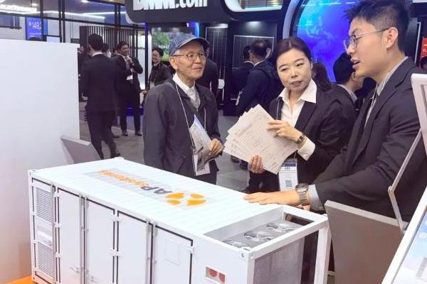 昱能科技拓局海外市场，携工商储方案亮相日本智慧能源周 