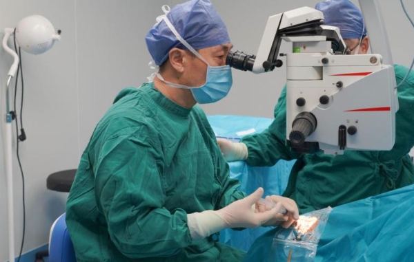 打破遗传“宿命”，共防青光眼盲：爱尔眼科为家庭筑牢眼健康防线 