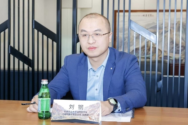 冠能免疫加护系列重磅上市，开启科学喂养“干湿搭配”新篇章 