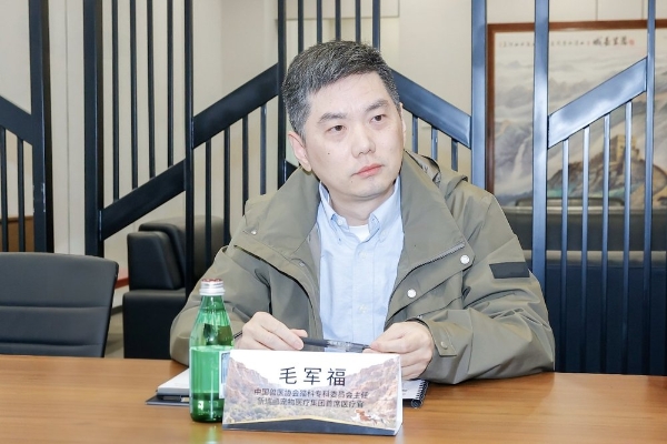 冠能免疫加护系列重磅上市，开启科学喂养“干湿搭配”新篇章 