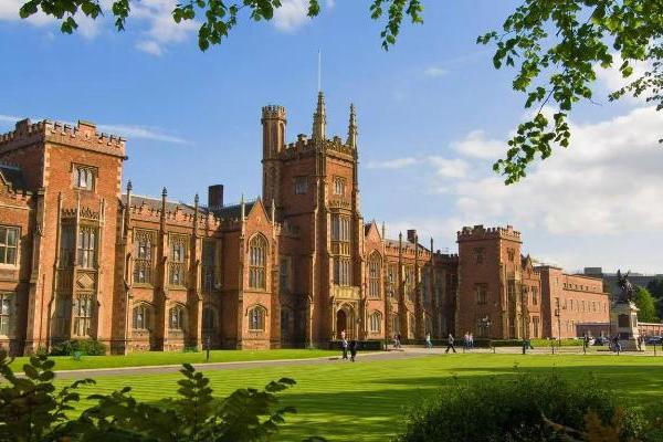 英国贝尔法斯特女王大学在全球和英国排名中持续上升 