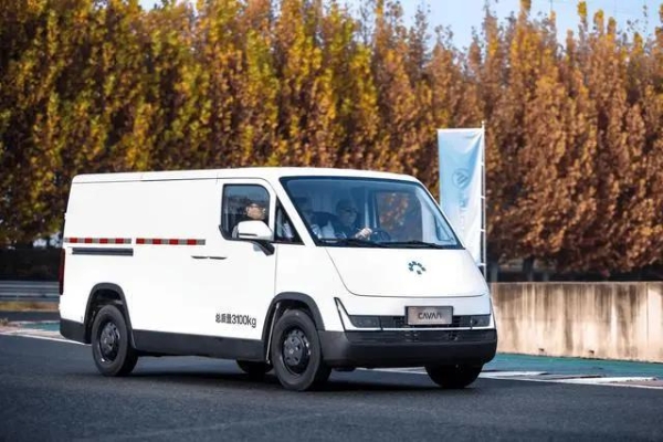 福田卡文乐福海外版批量交付欧盟客户，全球布局持续提速 