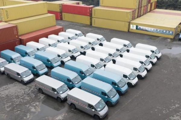 福田卡文乐福海外版批量交付欧盟客户，全球布局持续提速 