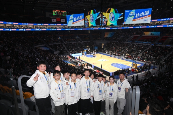 青出于篮再出发：东鹏补水啦携姚基金助力乡村孩子登上CBA全明星舞台 