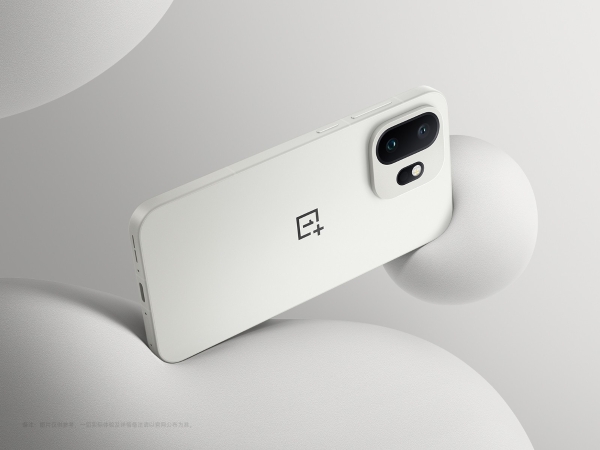 一加 15T 全新配色来袭：通体纯白，无愧「机圈白月光」 