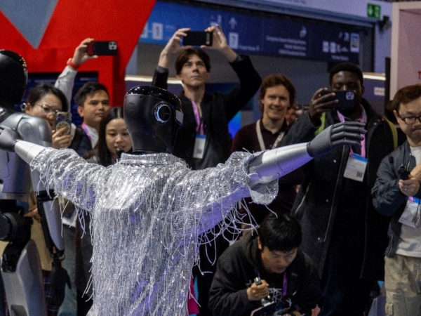 百亿募资、五亿融资！魔法原子融资募资双线高歌猛进 