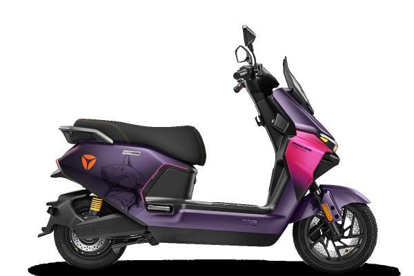 雅迪冠能白鲨Ⅱ热销背后：一场关于"智能平权"的行业范式革命