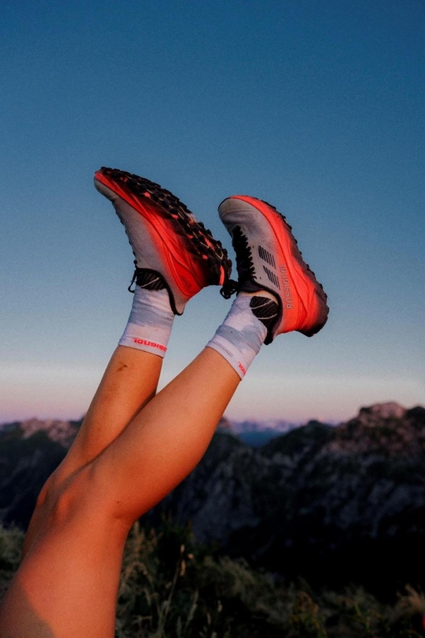 Vercors 领衔 技驭长距|ROSSIGNOL 2026越野跑鞋新品重磅发布 