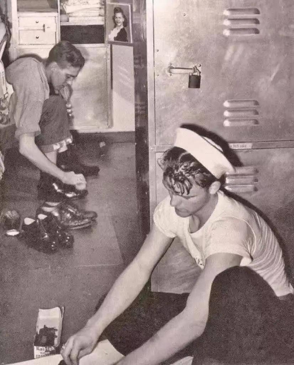 谁在定义我们怎么穿？爱慕开启了一件衣橱“配角”的逆袭 