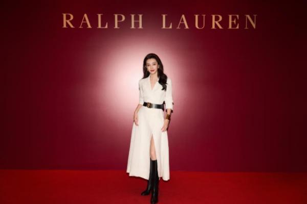 策马逐梦 星河共舞 拉夫劳伦深圳光影秀 礼献中国农历马年 