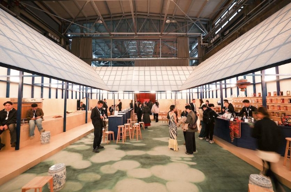 当非遗进入城市更新现场：上城士非遗巡游展在上海A.F.A启幕