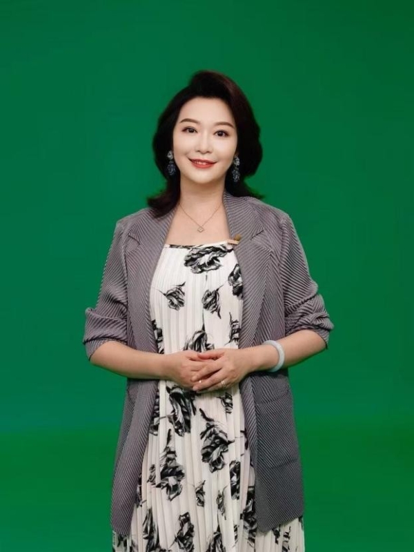 当一个年轻人决定回到荔乡，与1500年前的“偶像”成为合伙人 