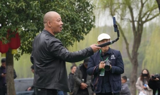 千载诗人地 今朝再出发——“爱中华 爱家乡”2026中国农民诗会从这里出发暨第十一届杏花村文化旅游节正式启幕 