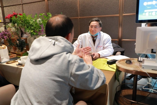 春风送健康 义诊暖人心 成都宝芝堂中医馆春日公益义诊活动圆满结束 