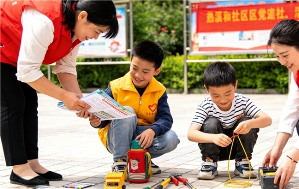 从“托管焦虑”到“成长合伙人”：欣乾程“家长共建服务”重构开学季家校关系 