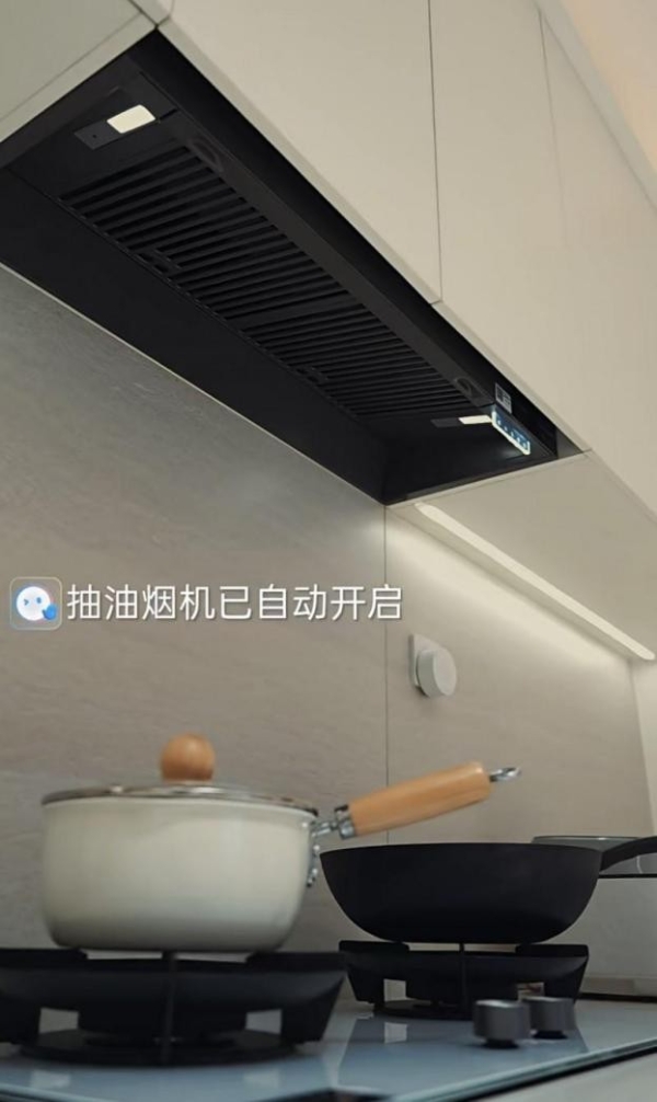 从“操控”到“懂你”再到“自进化” 美的全屋智能走进寻常百姓家 