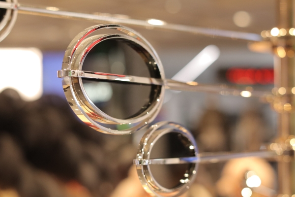 挖到宝了，捉到口袋里记录生活的小精灵！ 