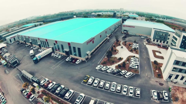 正新鸡排发布AI新店型：远程智控、精准降本，以数字化重新定义小吃连锁 