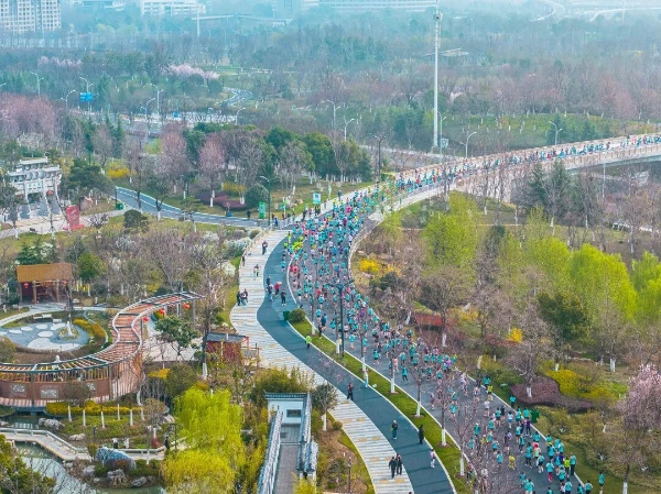 以奔跑致敬生态，2026新希望白帝合肥半程马拉松圆满收官！ 