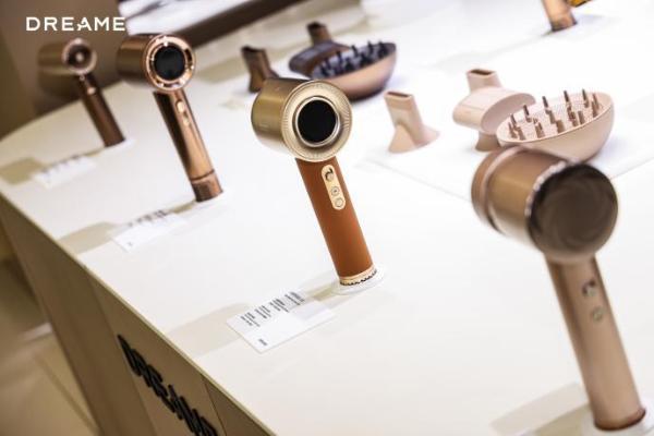 AWE2026现场：追觅个护发布会携全球创新技术，开启高端个护新时代 