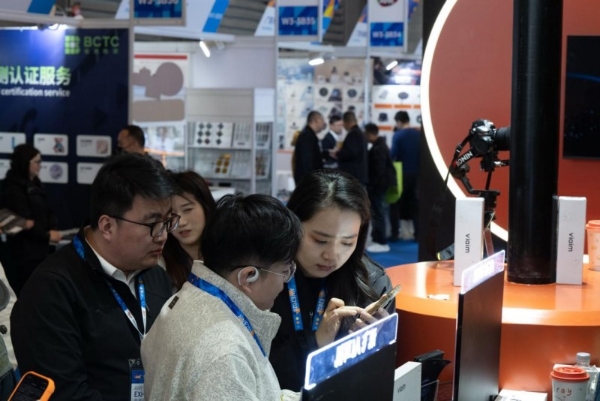 未来智能：在AWE 2026，用“专注”作答AI硬件的价值之问 