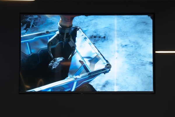 AWE 2026 惊现硬核跨界：当家电厂商内卷客厅，这家企业要把矿机开向小行星 