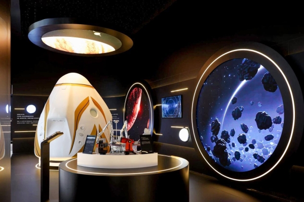 AWE 2026 惊现硬核跨界：当家电厂商内卷客厅，这家企业要把矿机开向小行星 