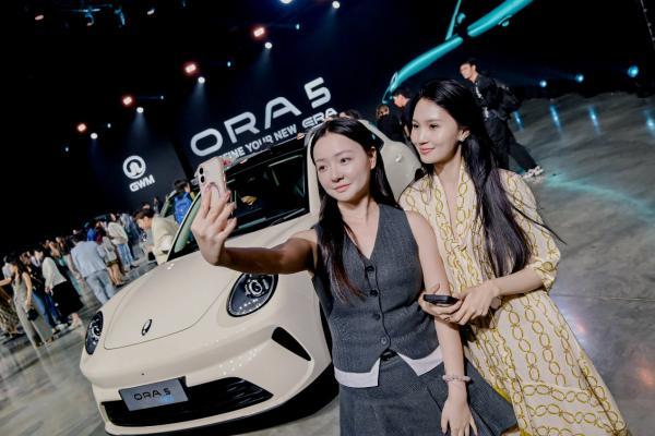 长城欧拉5泰国发布：以品牌焕新与全动力布局，开启全球化新征程 