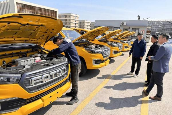 纯电真皮卡显担当，大将军EV守护城市“水脉” 