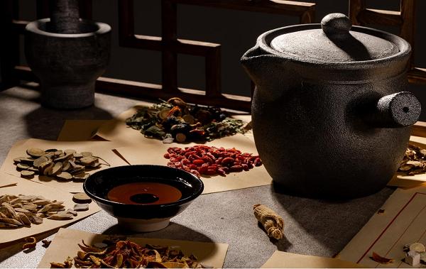 一张古方，一生仁心——李平的中医情缘 