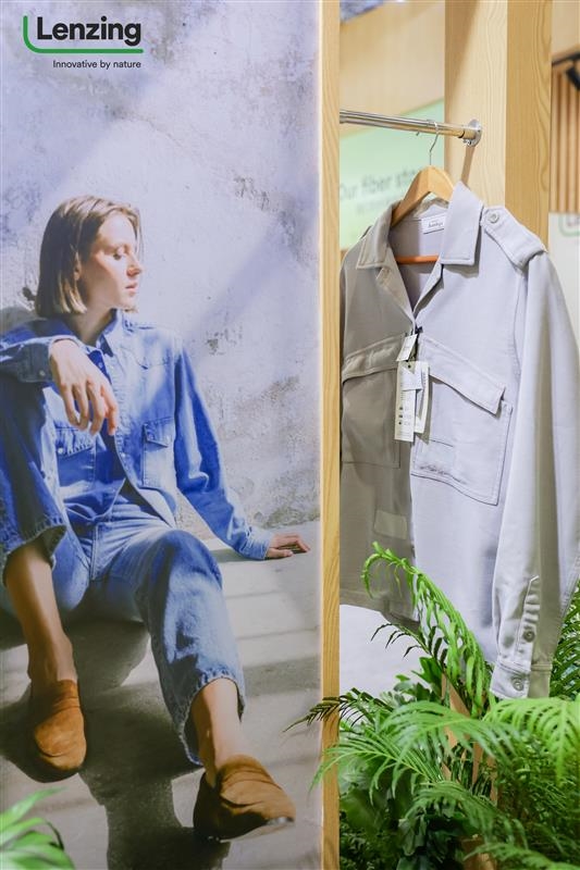 天丝™莱赛尔-HV100纤维中国首秀！兰精集团“绿动”2026intertextile春夏展 