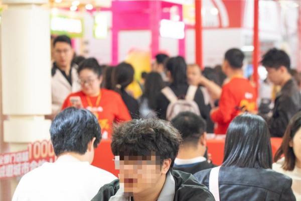 单展签约46店，年销超2000万份：中国猪脚饭品牌猪角的“确定性”凭什么吸引投资客？ 