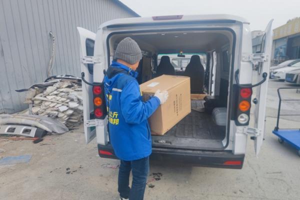 仓干配一体+全链路服务，德邦快递打造汽配物流标杆 