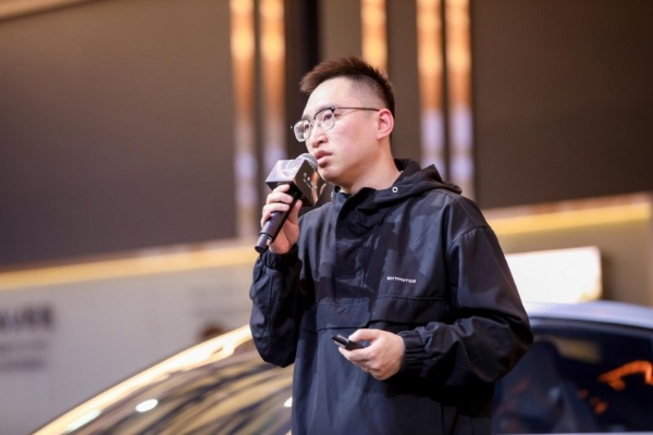 AI 赋能两轮出行 首驱科技 AWE2026 亮出硬核技术家底 